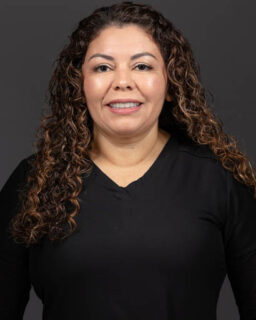 Yeimy Pineda (Front Desk)